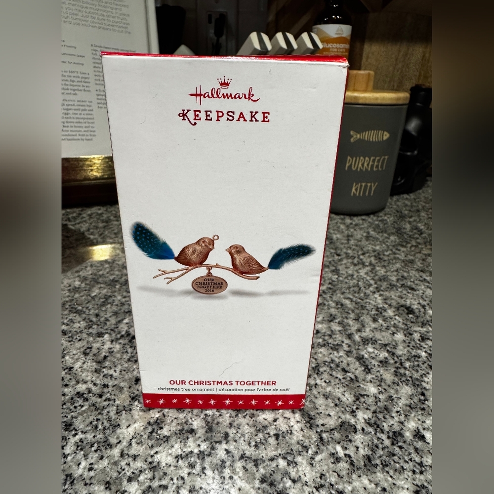 NIB Hallmark 2016 Christmas Ornament